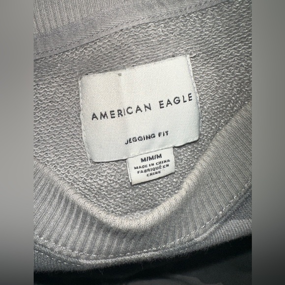 american eagle sweatshirt - Picture 6 of 6